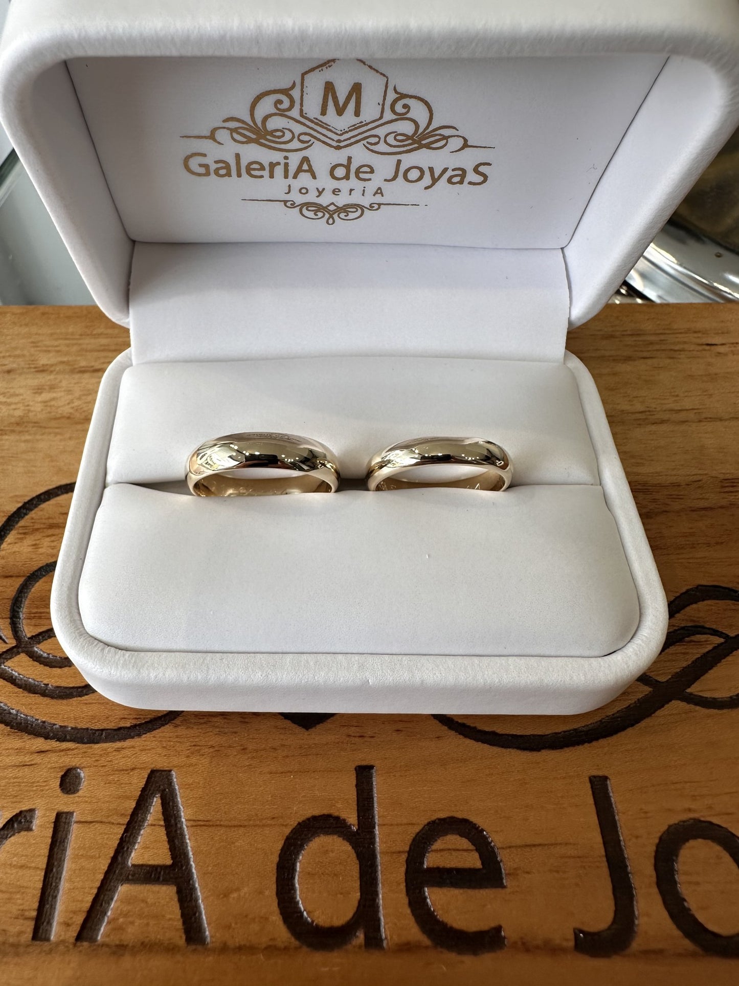 Dúo de Matrimonio en Oro 10k — Mod. 50