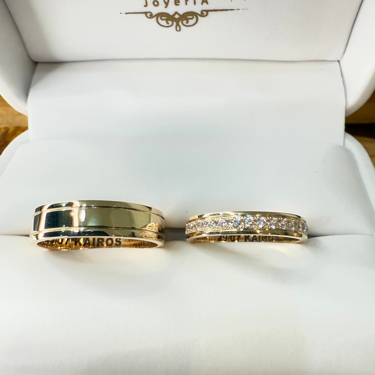 Par de anillos de boda