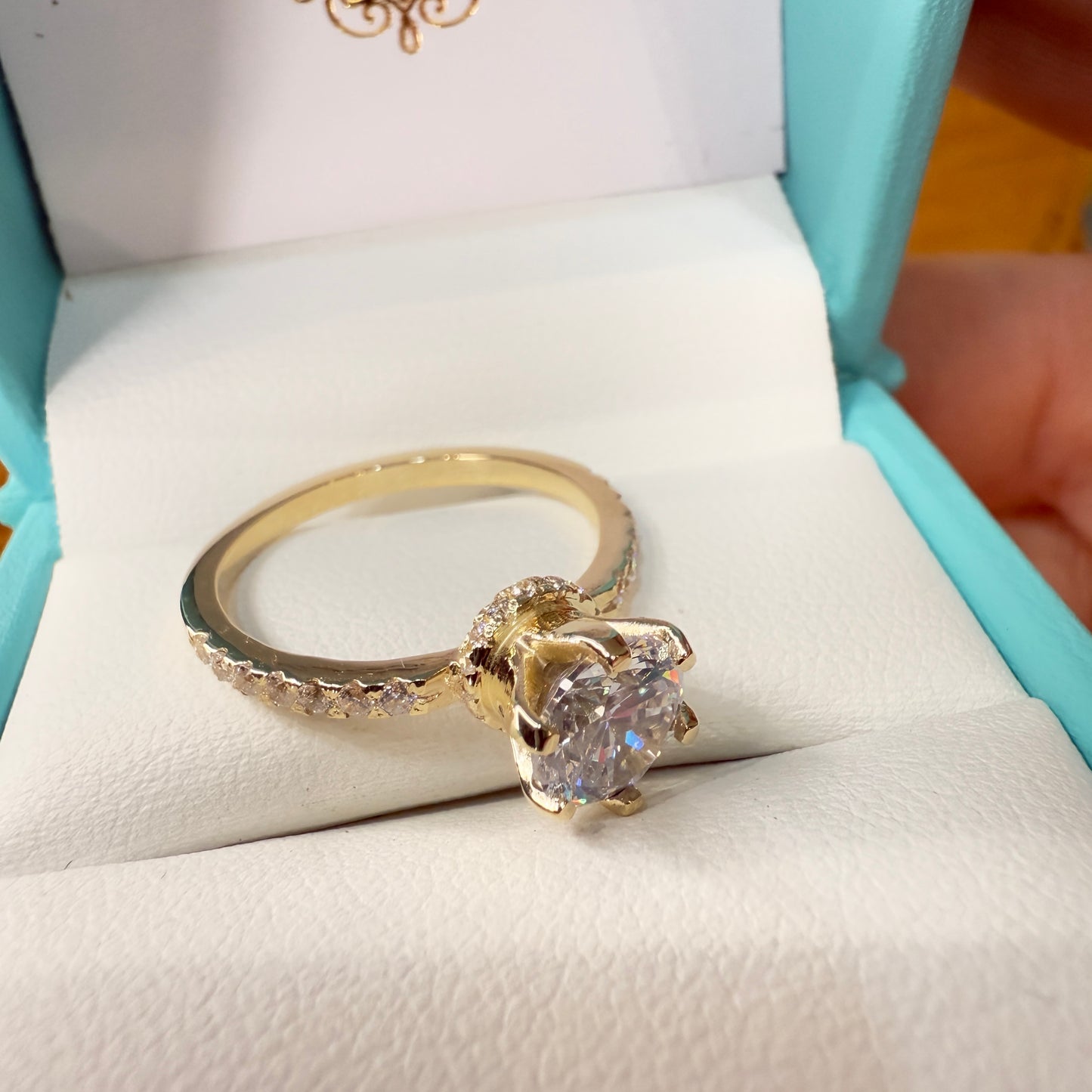 Anillo princesa en oro
