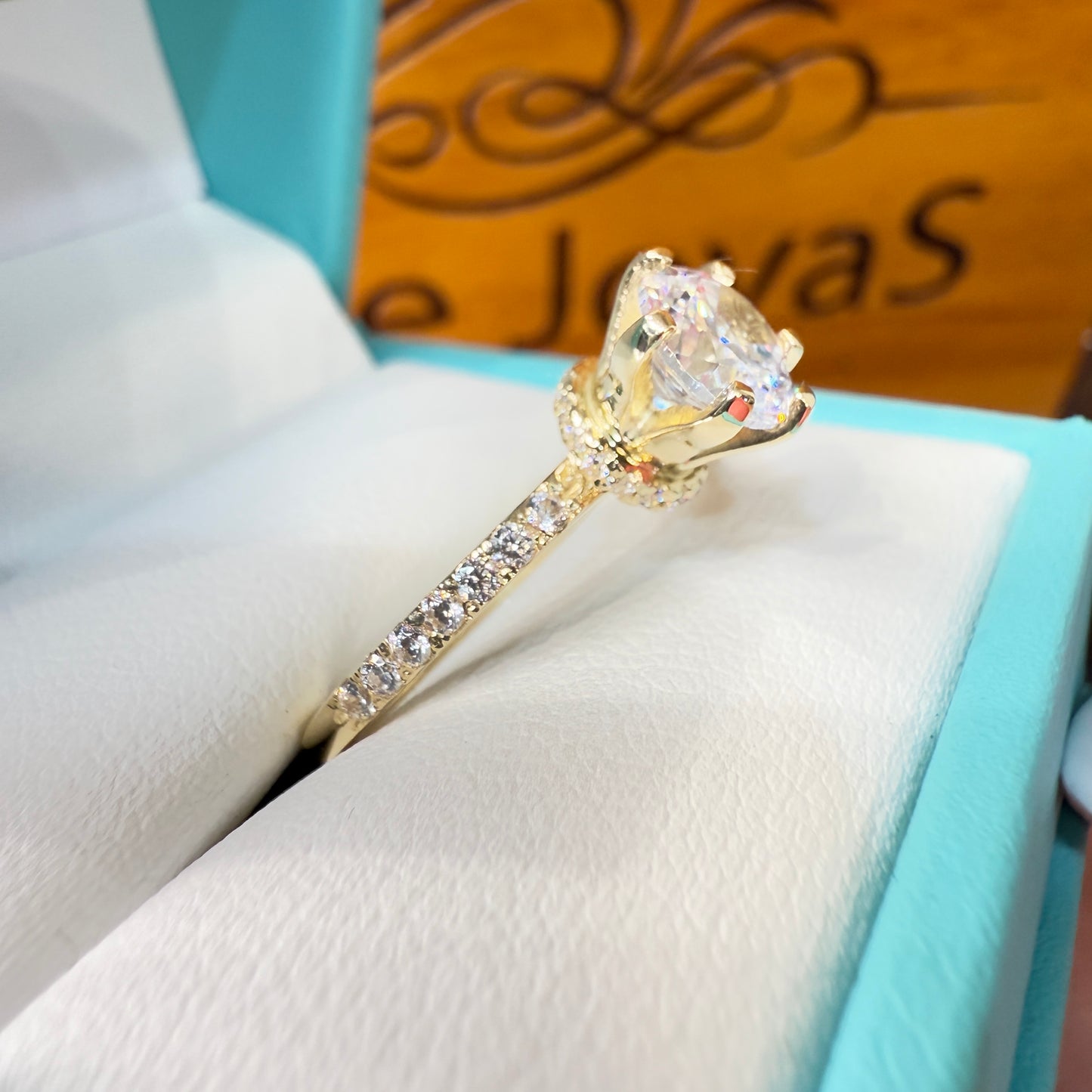 Anillo princesa en oro