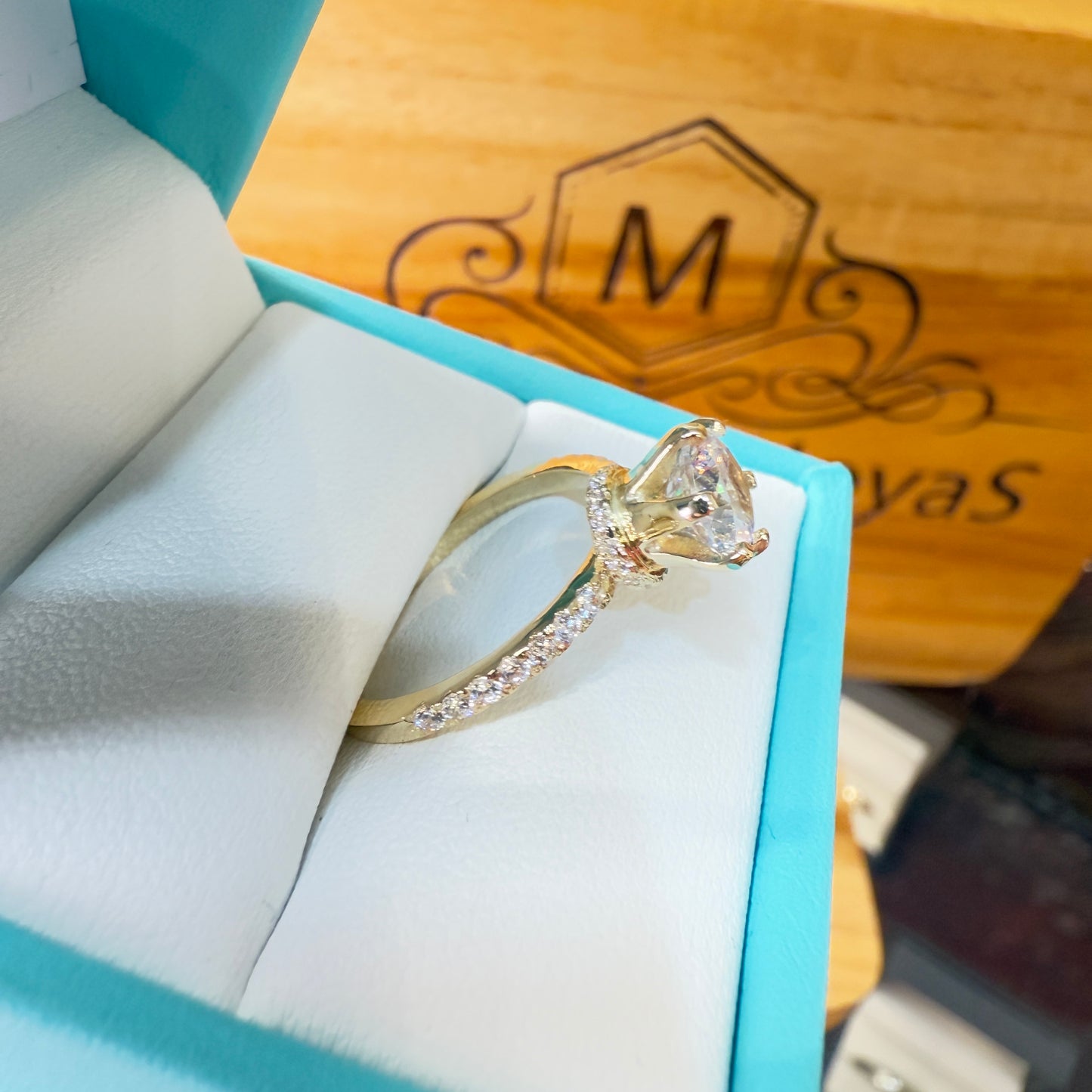 Anillo princesa en oro