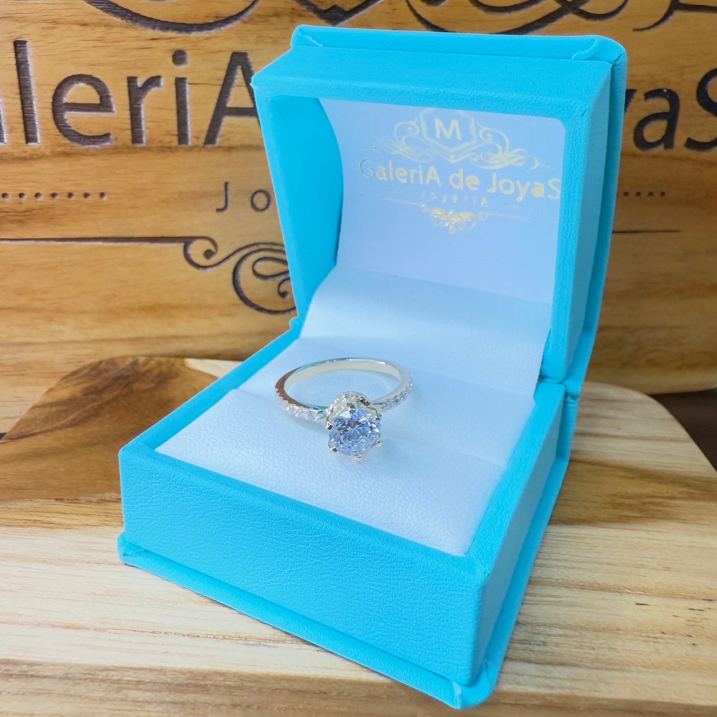 Anillo princesa en oro
