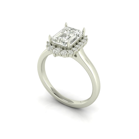 Anillo de Compromiso en Oro con Piedra Rectangular Baguette