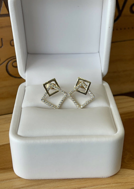 Aretes en Oro 10k — Mod. 8