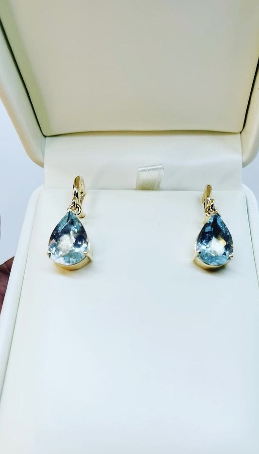 Aretes en Oro 10k — Mod. 10