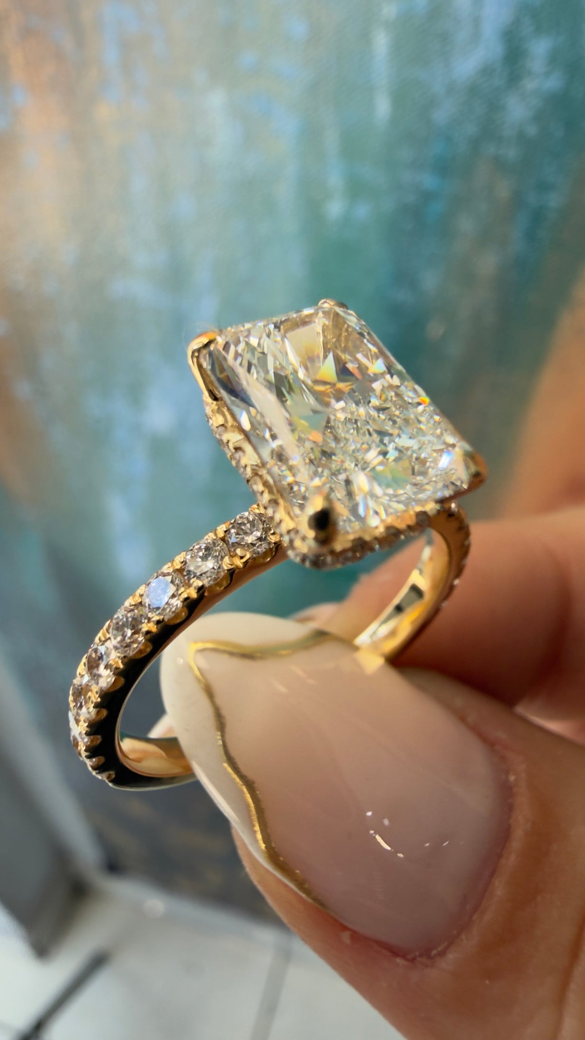Anillo compromiso corte radiante