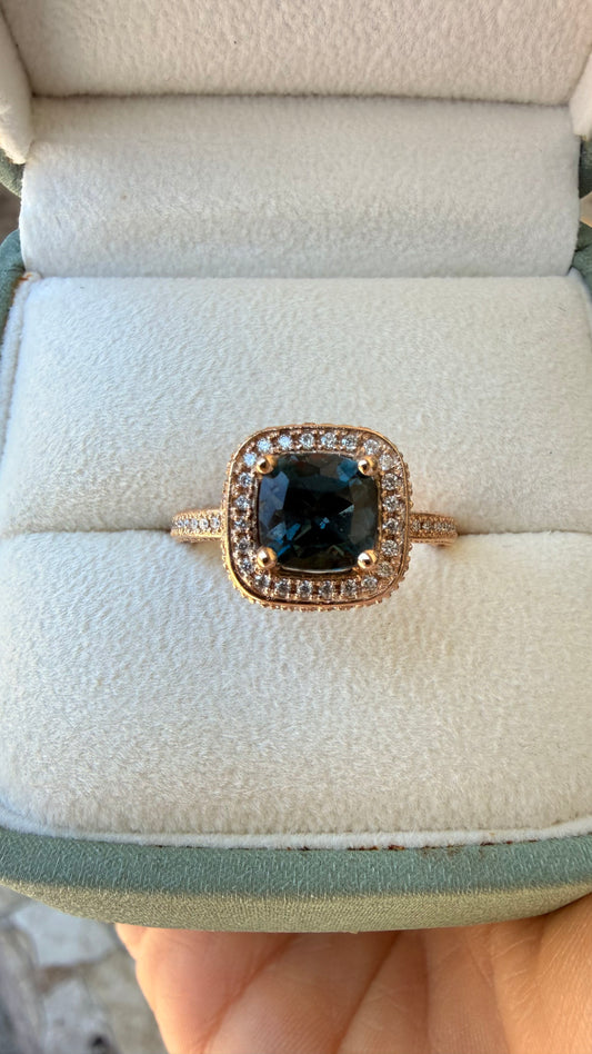 Anillo de Compromiso Corte Cushion — Mod. 3