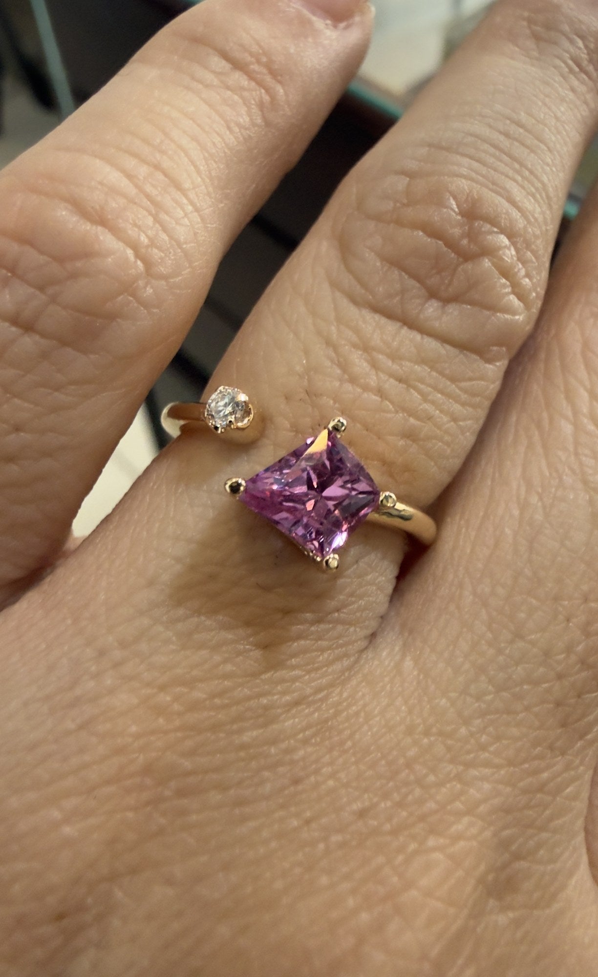 Anillo Casual para Mujer en Oro 10k — Mod. 4