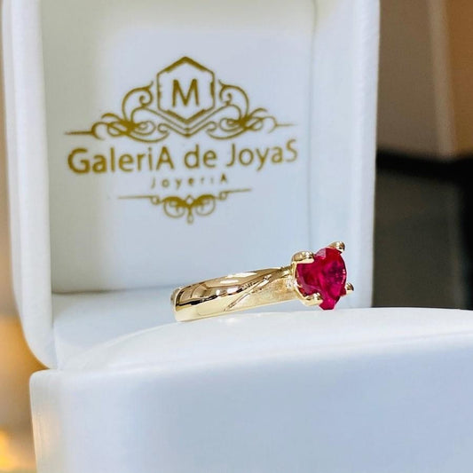 Anillo de Compromiso Corte Corazón en Oro 10k — Mod. 5
