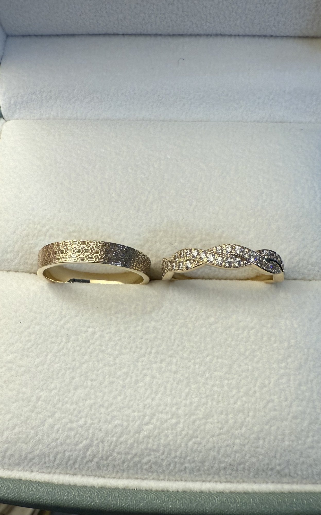 Dúo de Matrimonio en Oro 10k — Mod. 12