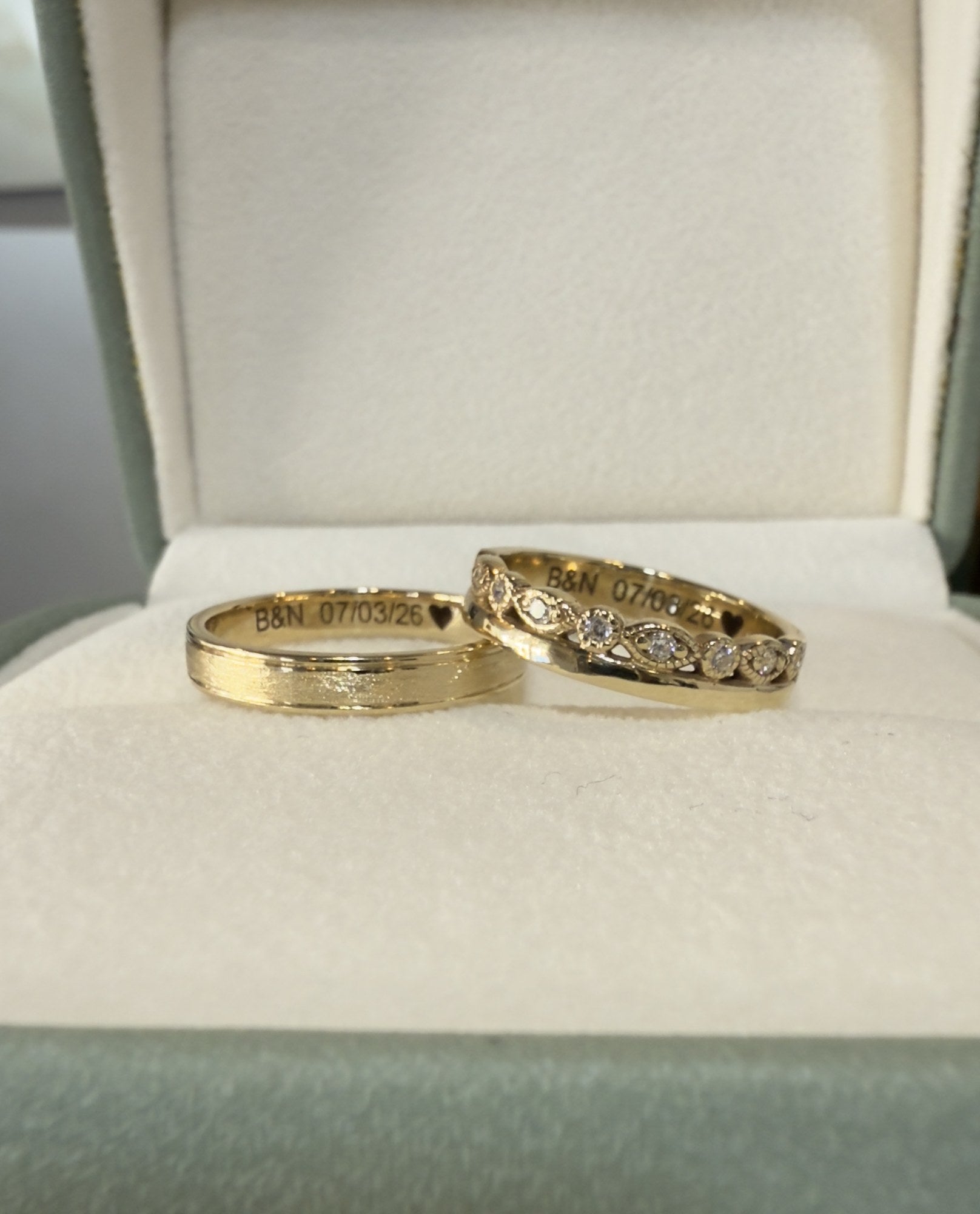 Dúo de Matrimonio en Oro 10k — Mod. 24
