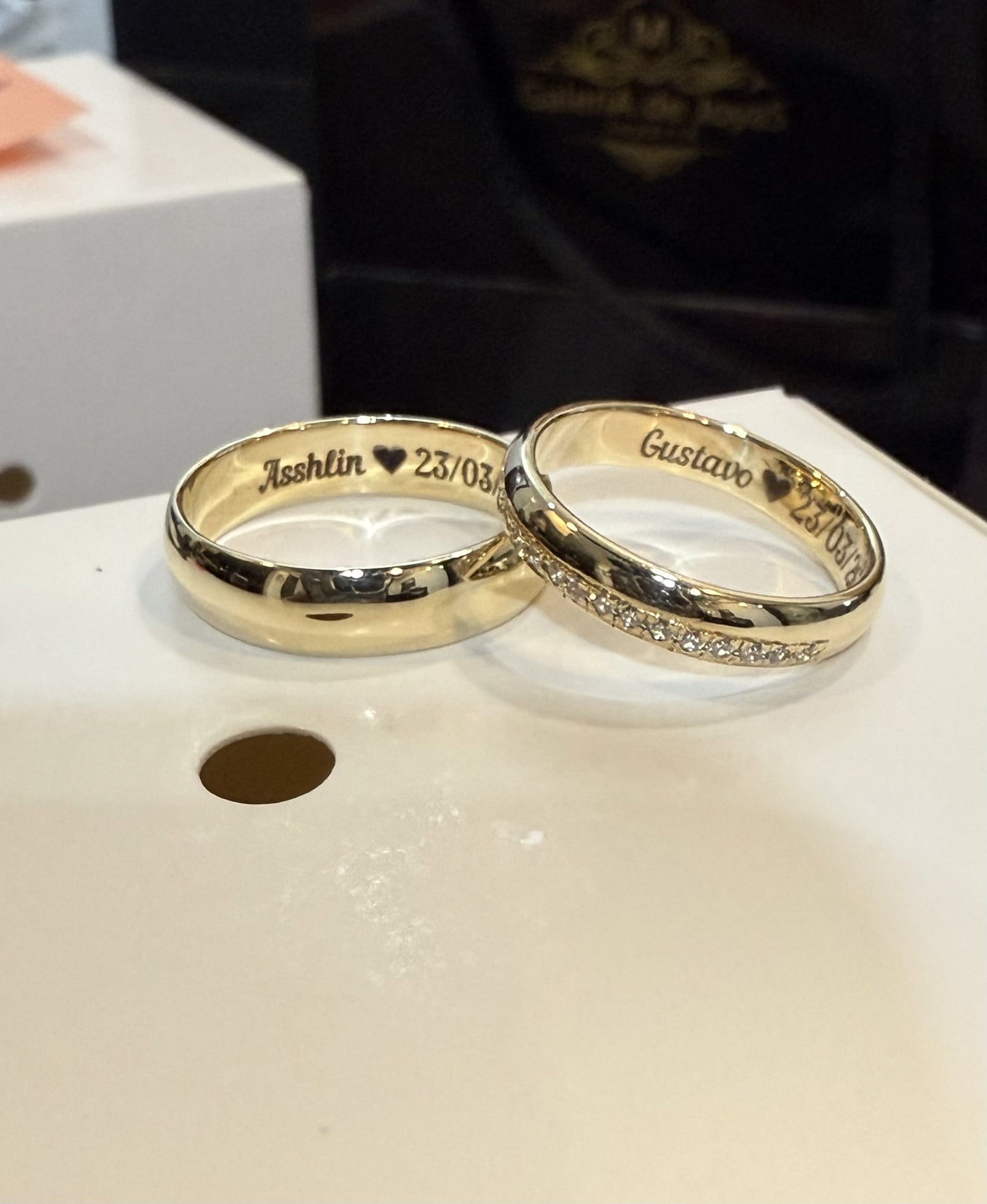 Dúo de Matrimonio en Oro 10k — Mod. 30
