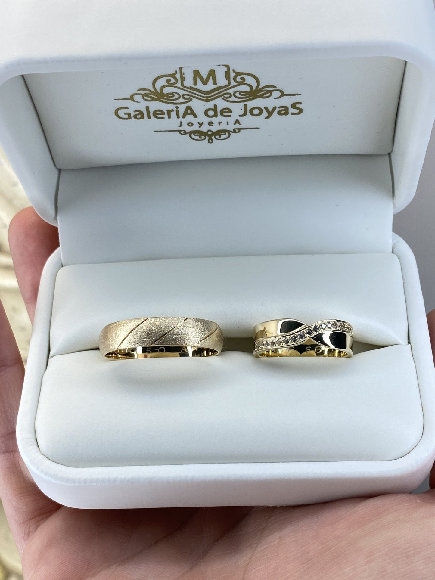 Dúo de Matrimonio en Oro 10k — Mod. 63