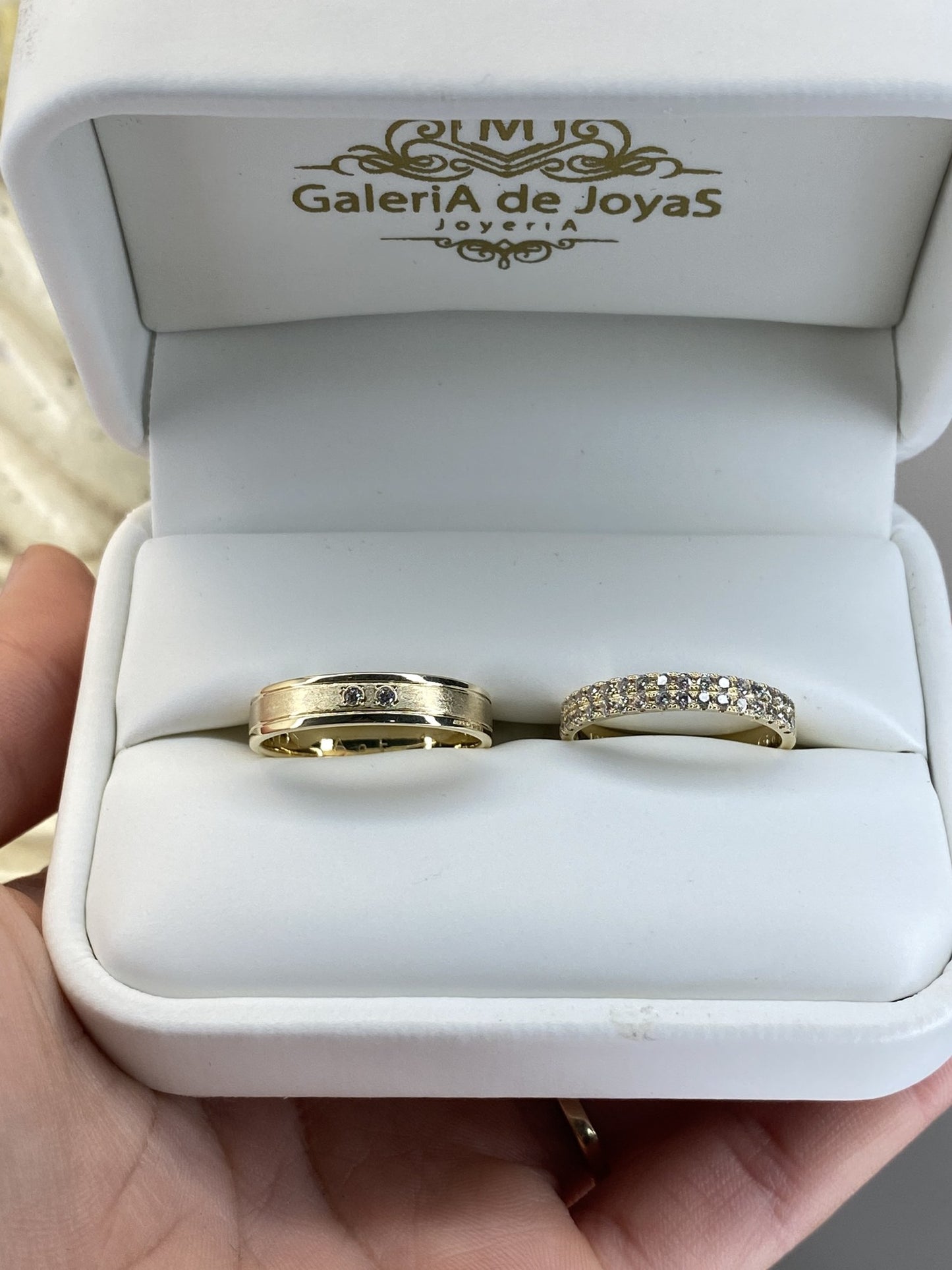 Dúo de Matrimonio en Oro 10k — Mod. 64