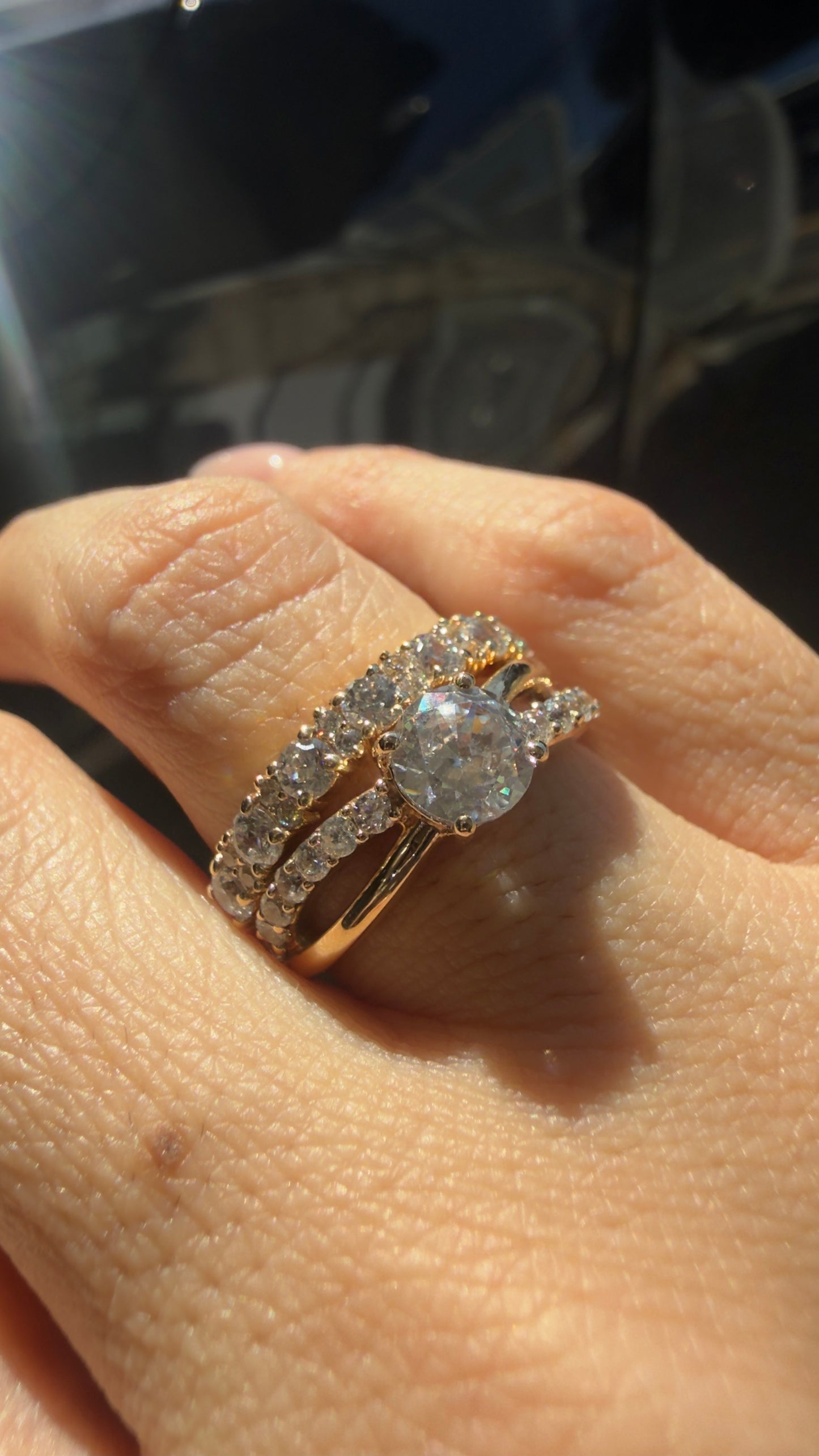 Par de Anillos Oro 10K con Zirconia